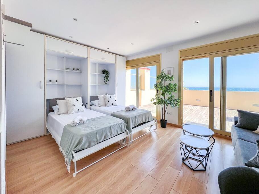 Oleholidays 1133 Romana Playa Primera Linea Playa 马尔韦利亚 外观 照片