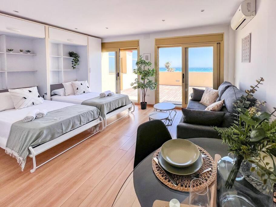 Oleholidays 1133 Romana Playa Primera Linea Playa 马尔韦利亚 外观 照片
