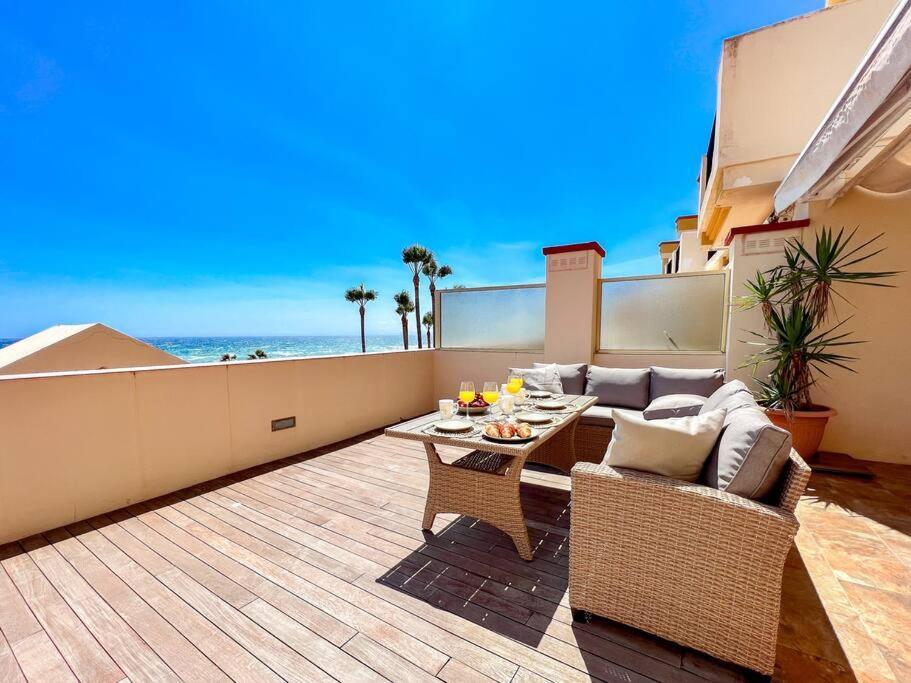 Oleholidays 1133 Romana Playa Primera Linea Playa 马尔韦利亚 外观 照片