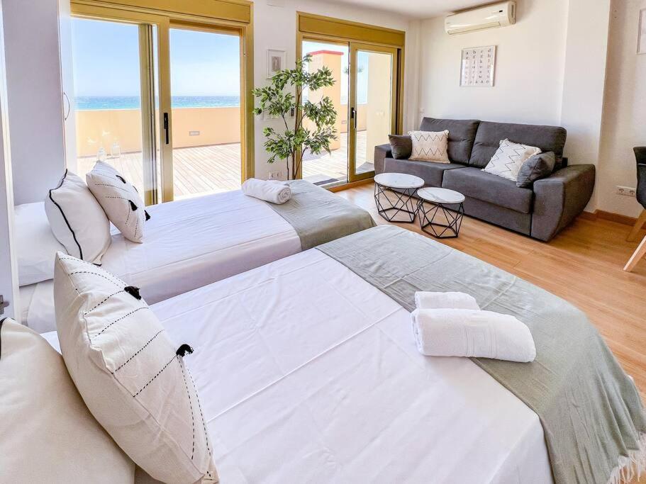 Oleholidays 1133 Romana Playa Primera Linea Playa 马尔韦利亚 外观 照片